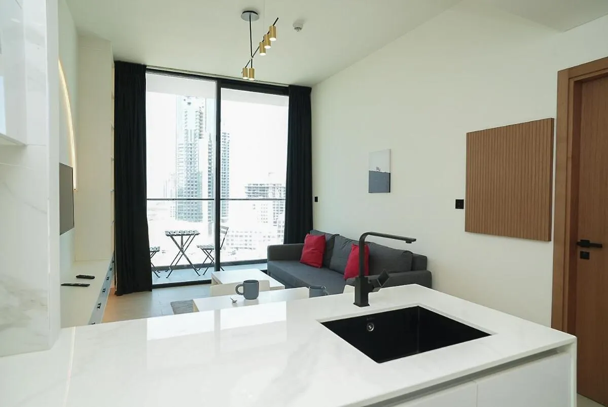Modern 1Br Apartment Binghatti Venus, Jvc 迪拜